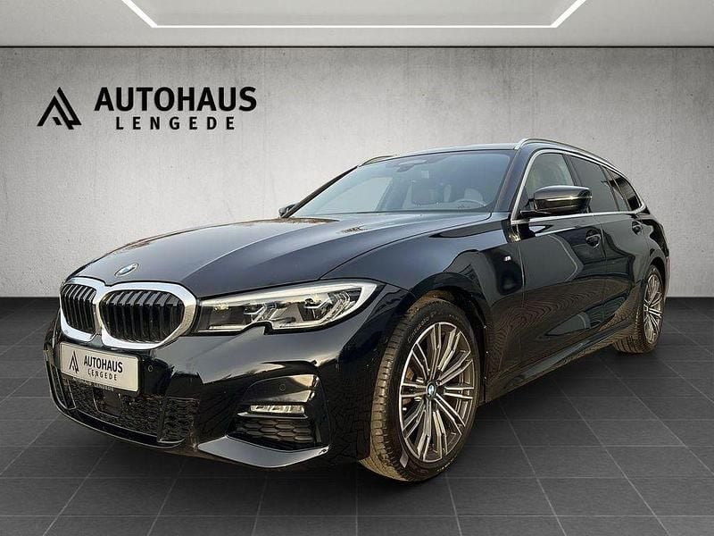 Schwarz Gebraucht 2020 BMW 320 M Sport Limousine | 24.999 € (Superpreis) - Bild 1/4
