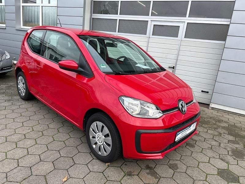 Gebraucht VW up! move up! 60 PS (44 kW) 2019 Tornadorot Kleinwagen