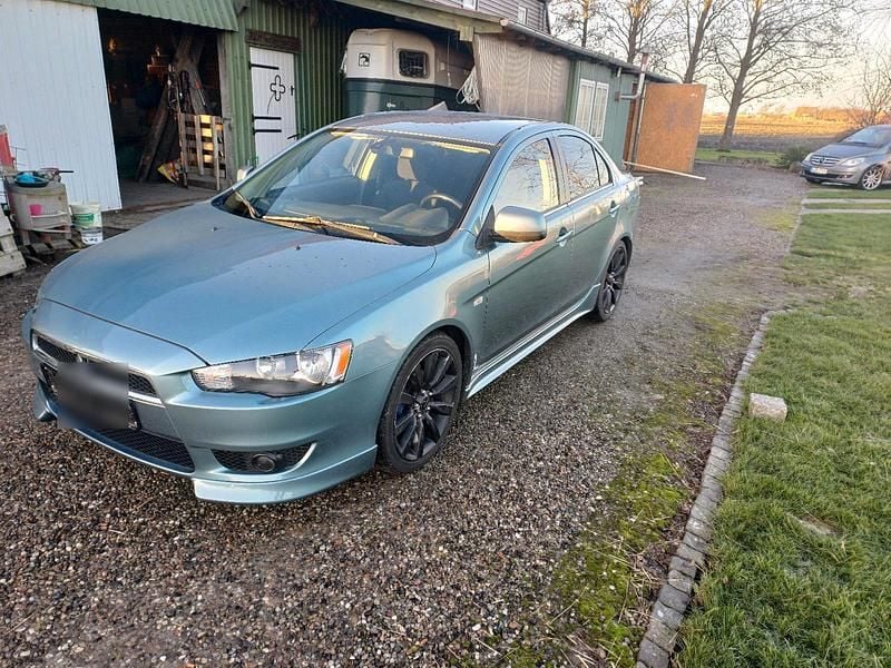 Blau Gebraucht 2008 Mitsubishi Lancer Limousine | 4.500 € (Fairer Preis) - Bild 1/4