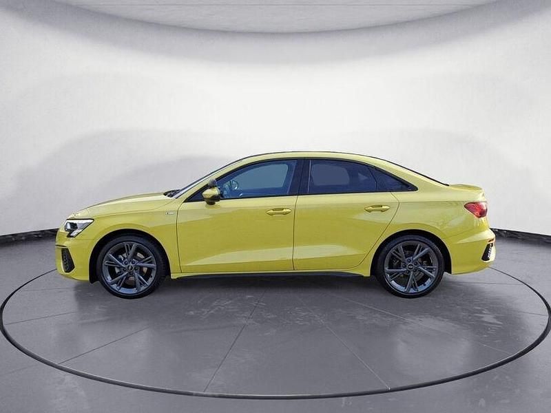 Gebraucht Audi A3 S-Line 110 PS (80 kW) 2022 Gelb Limousine