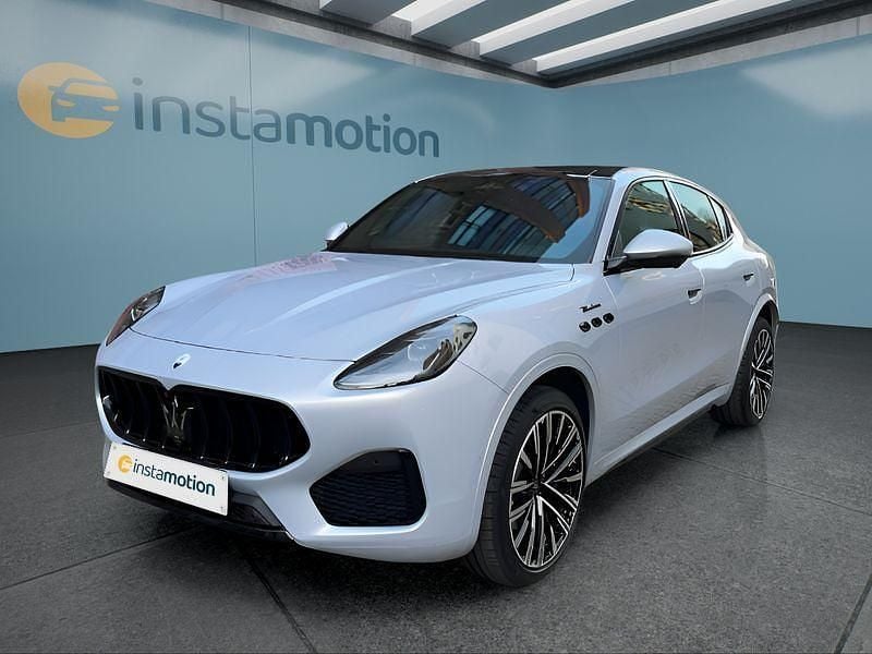 Weiß Neu 2025 Maserati Grecale SUV | 99.549 € (Fairer Preis) - Bild 1/4