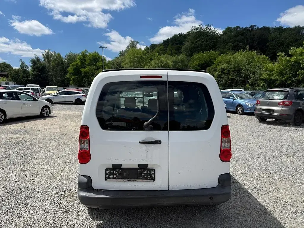 Gebraucht Citroën Berlingo 75 PS (55 kW) 2009 Schwarz Van / Kleinbus