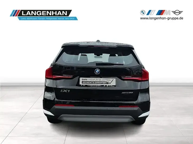 Używany BMW iX1 Performance 230 kW (313 KM) 2023 Czarny SUV