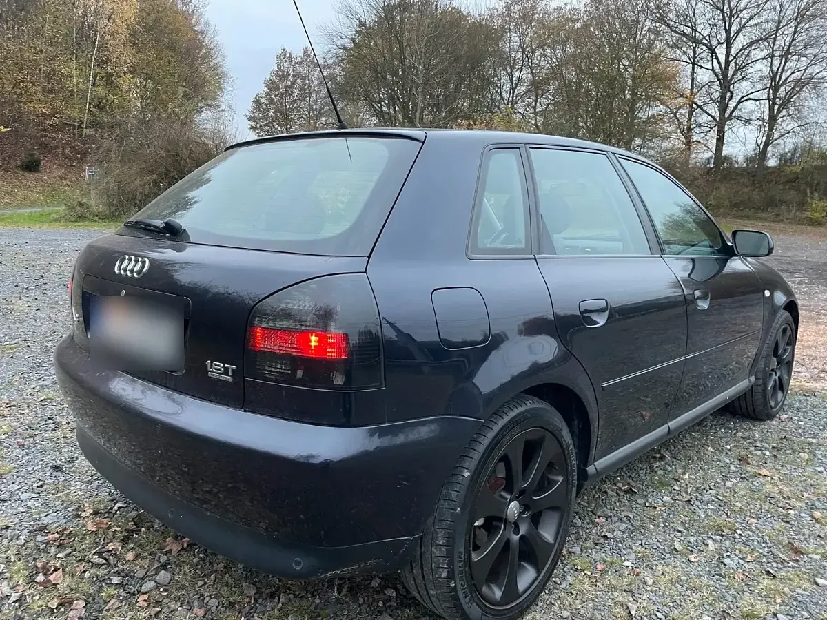Gebraucht Audi A3 150 PS (110 kW) 2002 Blau Kleinwagen