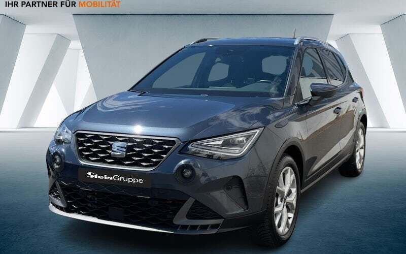 Grau Gebraucht 2024 Seat Arona FR SUV | 21.400 € (Fairer Preis) - Bild 1/4