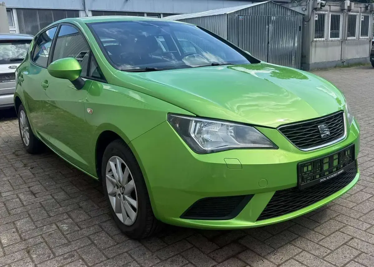 Gebraucht Seat Ibiza Style 69 PS (50 kW) 2014 "lima" gr}n Kleinwagen