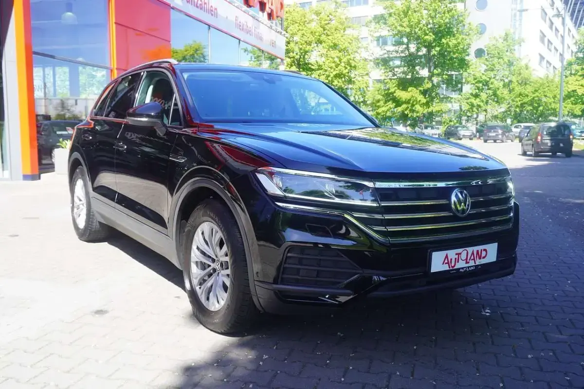 Gebraucht VW Touareg 231 PS (169 kW) 2019 Schwarz SUV