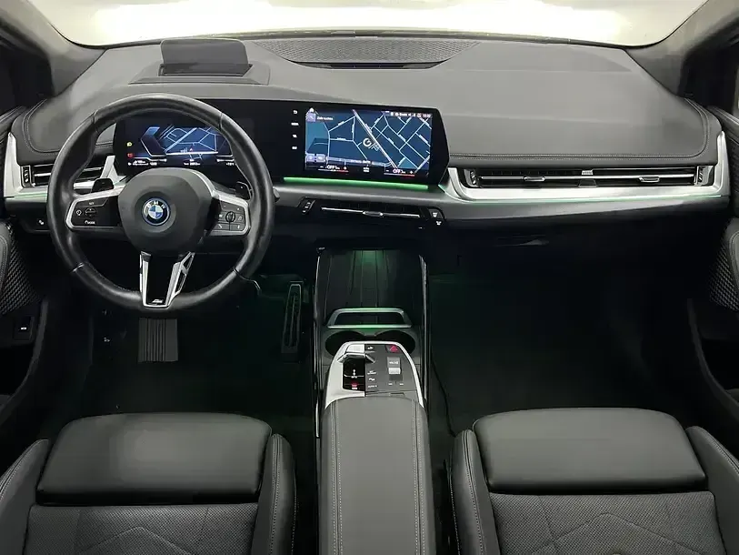 Gebraucht BMW 225 Active Tourer M Sport 245 PS (180 kW) 2023 Skyscraper grau Van / Kleinbus
