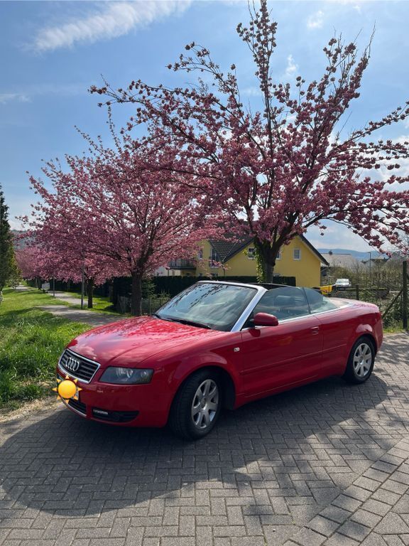 Rot Gebraucht 2002 Audi A4 Cabriolet Cabrio | 5.000 € (Guter Preis) - Bild 1/4