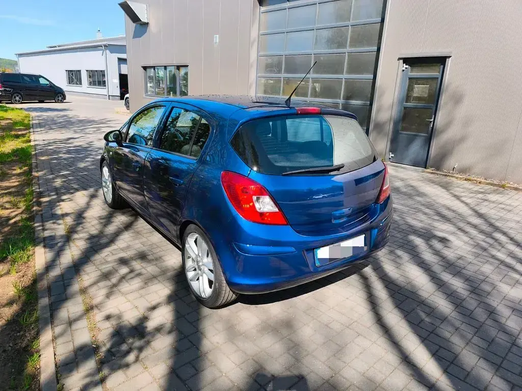 Gebraucht Opel Corsa 90 PS (66 kW) 2008 Blau Kleinwagen