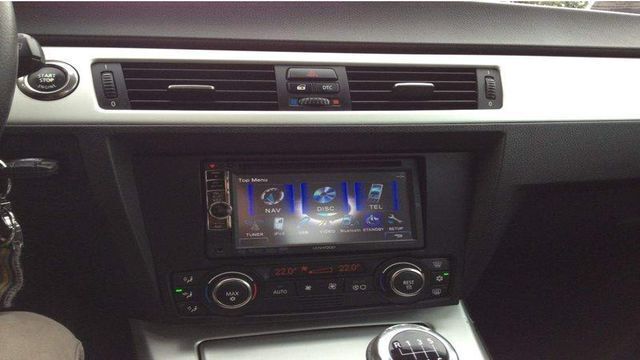 Gebraucht BMW 320 177 PS (130 kW) 2007 Schwarz Coupé