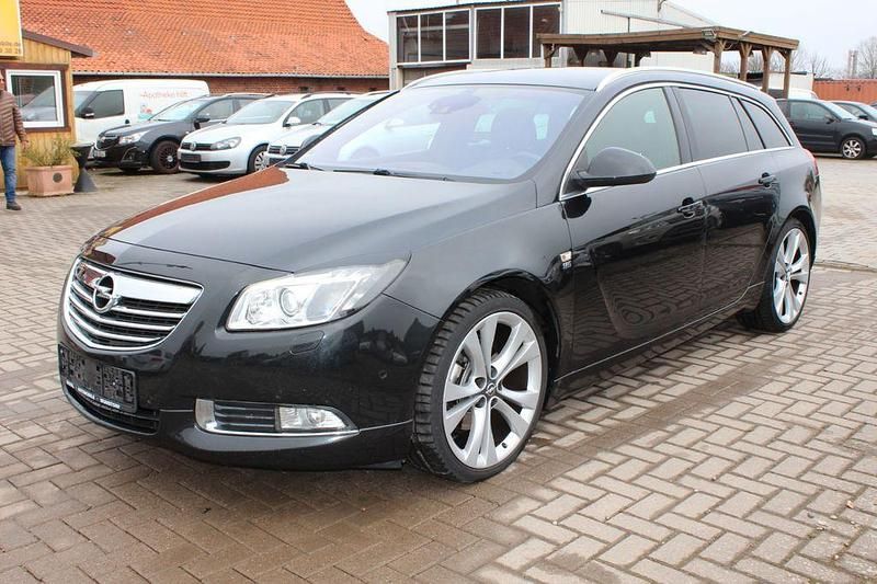 Gebraucht Opel Insignia OPC 160 PS (117 kW) 2011 Schwarz Kombi