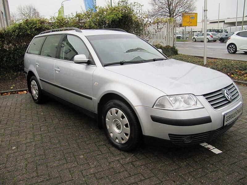 Gebraucht VW Passat 102 PS (75 kW) 2002 Silber Kombi