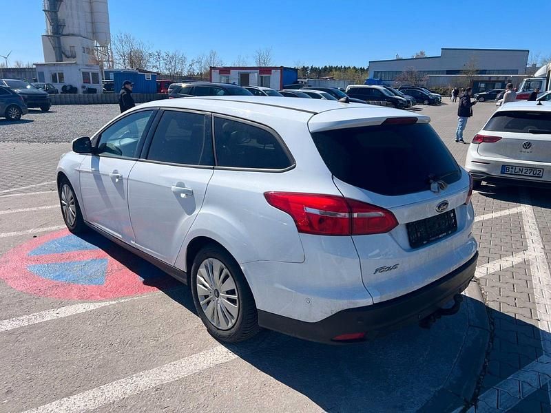 Gebraucht Ford Focus Business Edition 150 PS (110 kW) 2017 Weiß Kombi