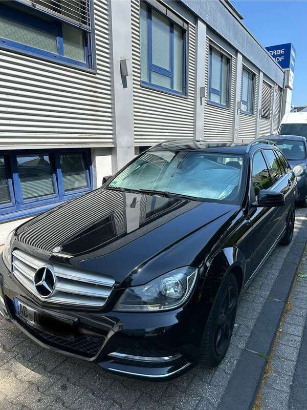Gebraucht 2012 Mercedes C200 Avantgarde Kombi | 8.000 € (Fairer Preis) - Bild 1/4