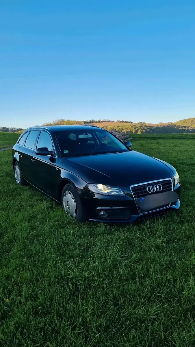 Second-hand Audi A4 143 CP (105 kW) 2011 Negru Break