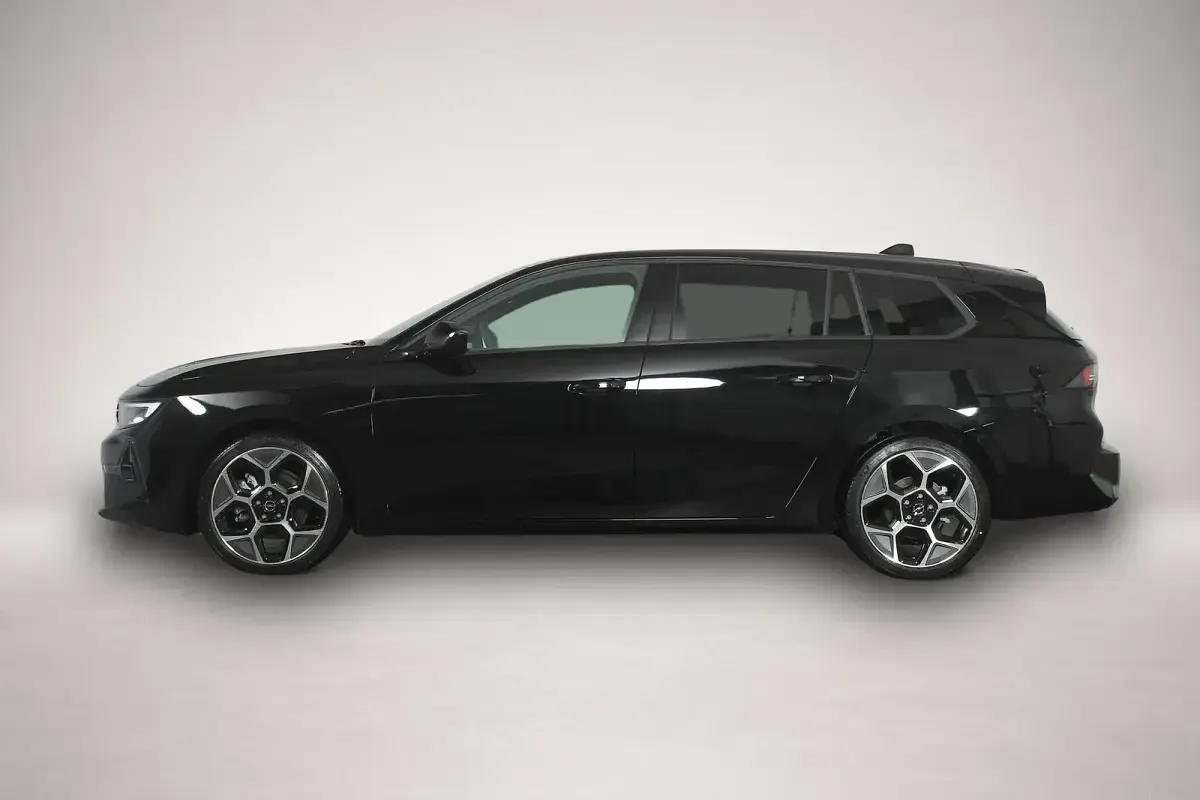 Neu Opel Astra 131 PS (96 kW) 2026 Manufacturer Kombi