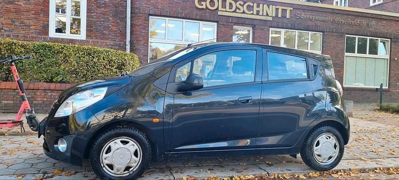 Second-hand Chevrolet Spark 68 CP (50 kW) 2010 Hatchback