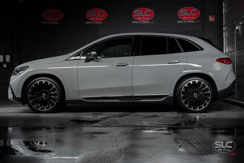 Gebraucht Mercedes EQE350 AMG 214 kW (292 PS) 2025 Grau SUV