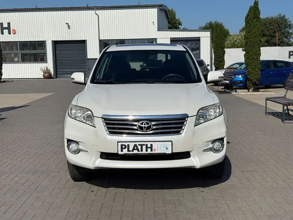Gebraucht Toyota RAV4 Life 150 PS (110 kW) 2011 Weiß SUV