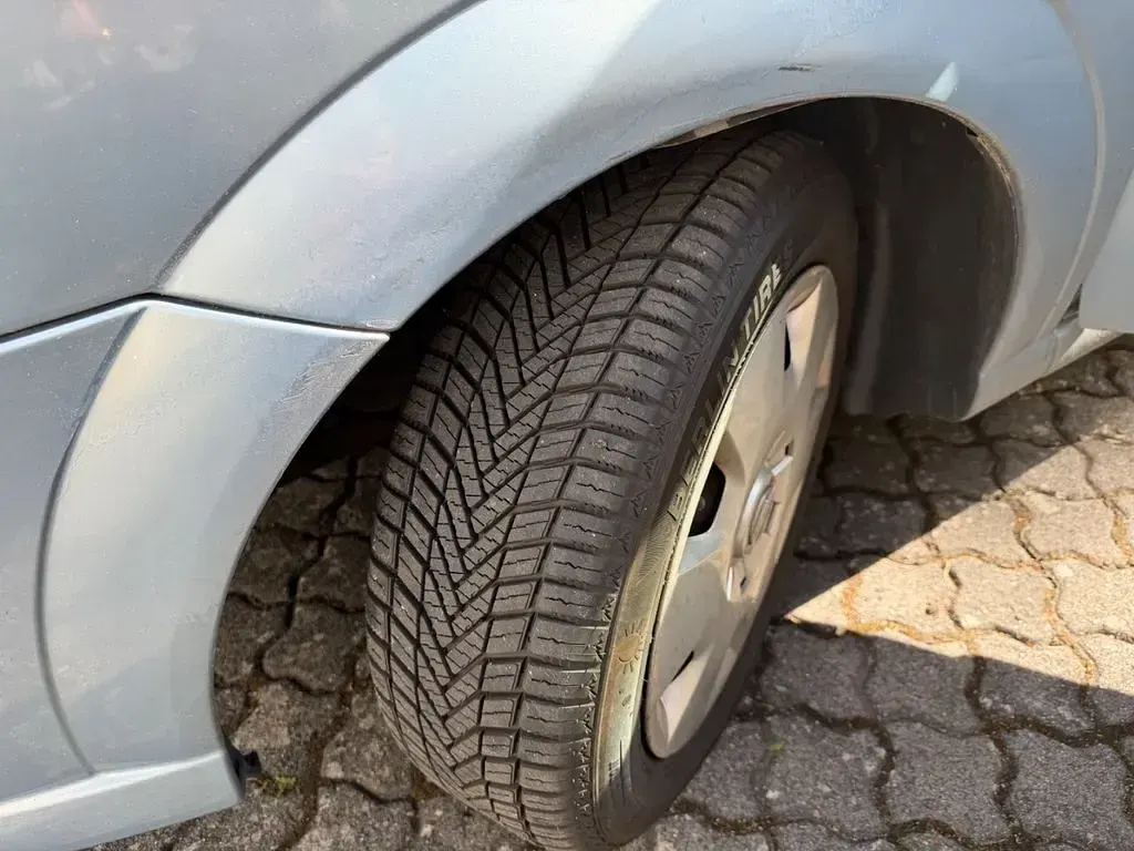 Gebraucht Opel Meriva 105 PS (77 kW) 2006 Blau Van / Kleinbus