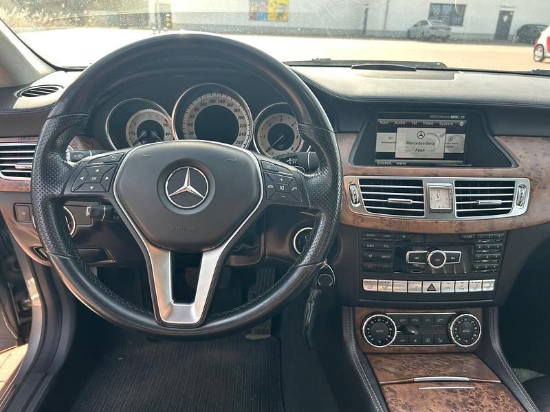 Gebraucht Mercedes CLS350 265 PS (194 kW) 2013 Silber Limousine