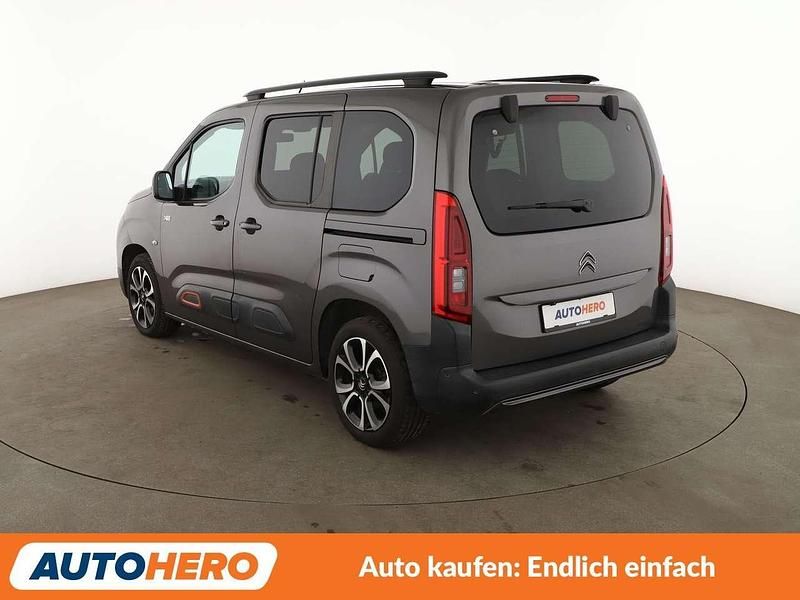 Gebraucht Citroën Berlingo Feel 131 PS (96 kW) 2019 Grau Van / Kleinbus