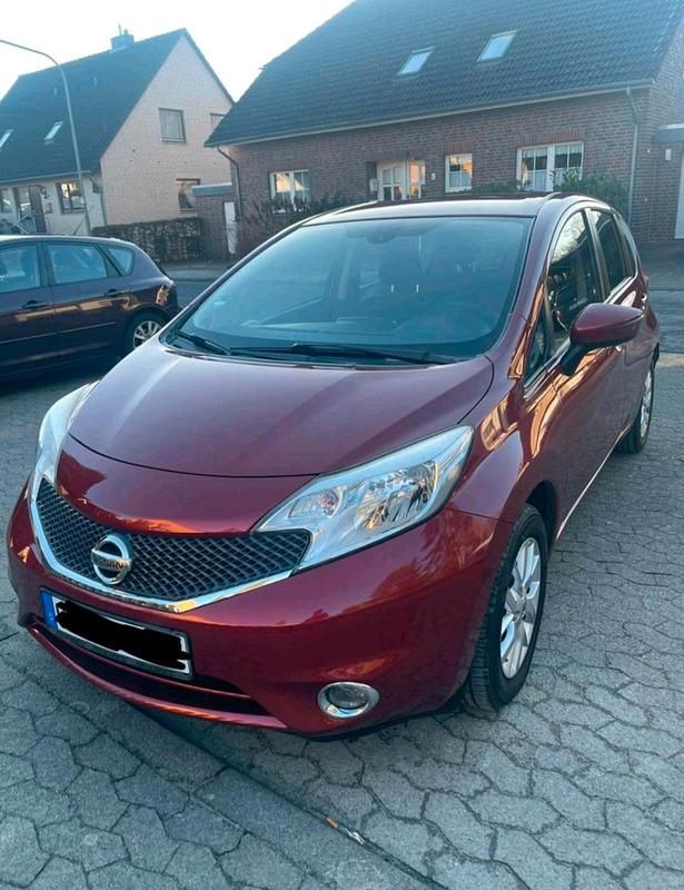 Second-hand Nissan Note 80 CP (58 kW) 2014 Roșu Hatchback