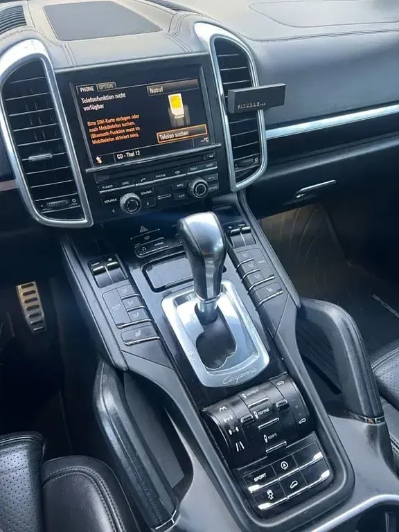 Gebraucht Porsche Cayenne 245 PS (180 kW) 2011 Weiß SUV