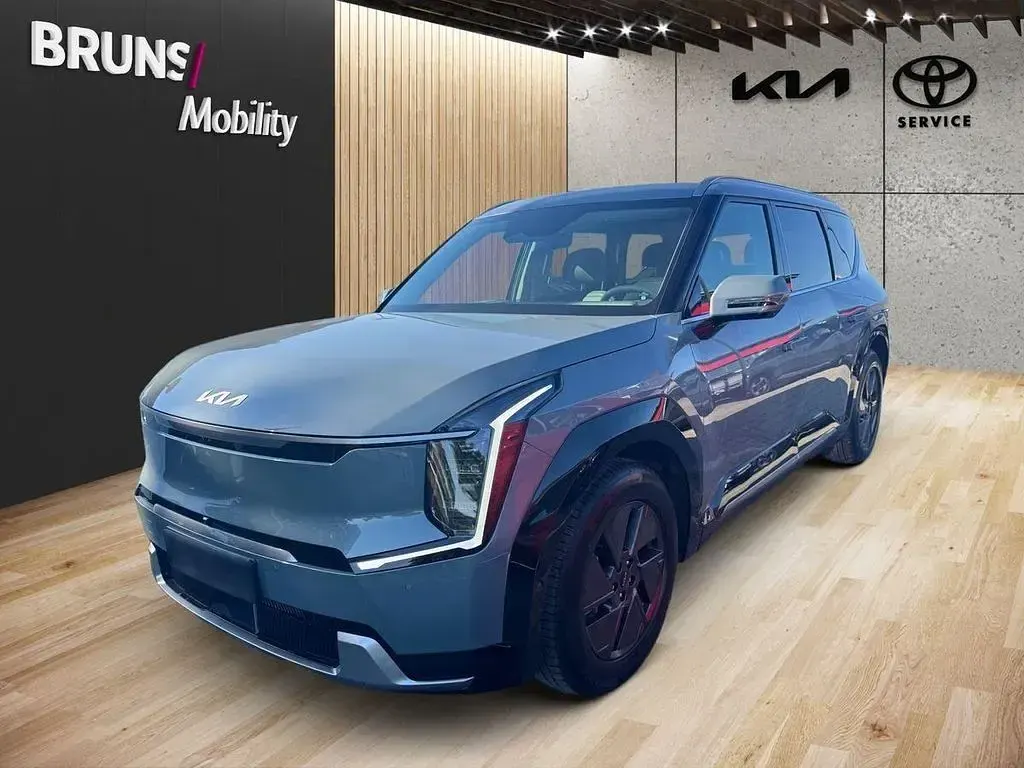 Gebraucht Kia EV9 Comfort 283 kW (385 PS) 2025 Grün SUV