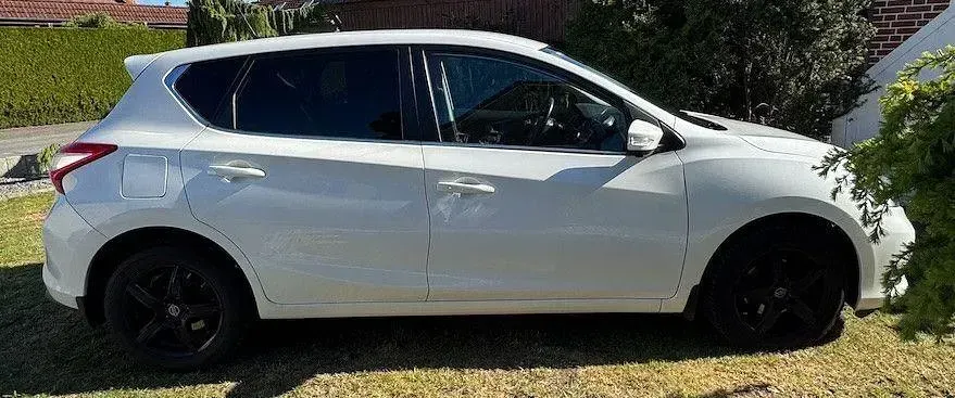 Gebraucht Nissan Pulsar Tekna 116 PS (85 kW) 2016 Weiß Kleinwagen