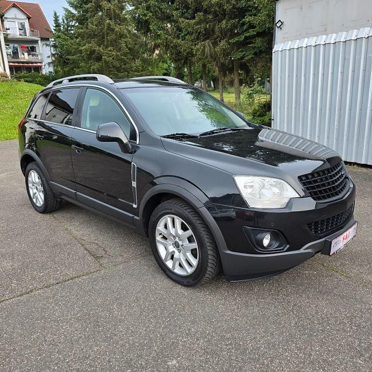 Gebraucht Opel Antara Design Edition 163 PS (119 kW) 2011 Schwarz SUV