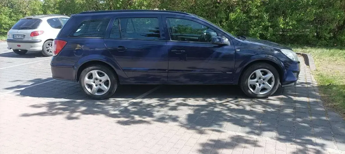 Brugt Opel Astra Cosmo 101 HK (74 kW) 2007 Blå Stationcar