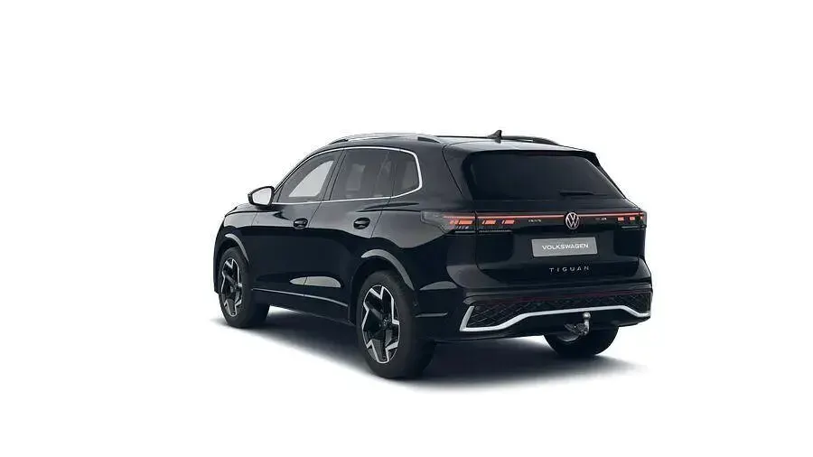 Neu VW Tiguan R-line 150 PS (110 kW) 2026 Grenadillschwarz SUV