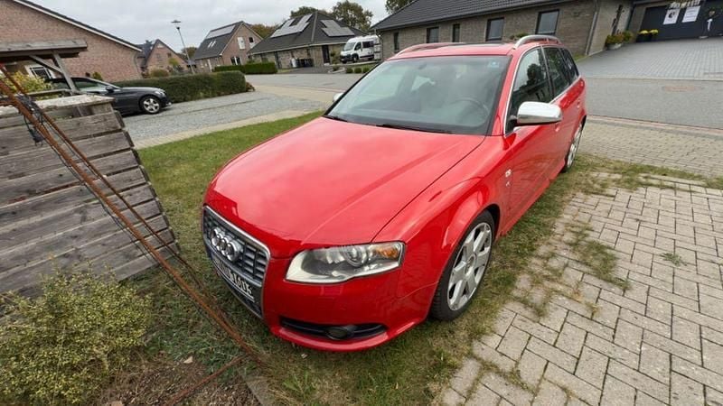 Rot Gebraucht 2005 Audi S4 Ambiente Kombi | 19.999 € - Bild 1/4