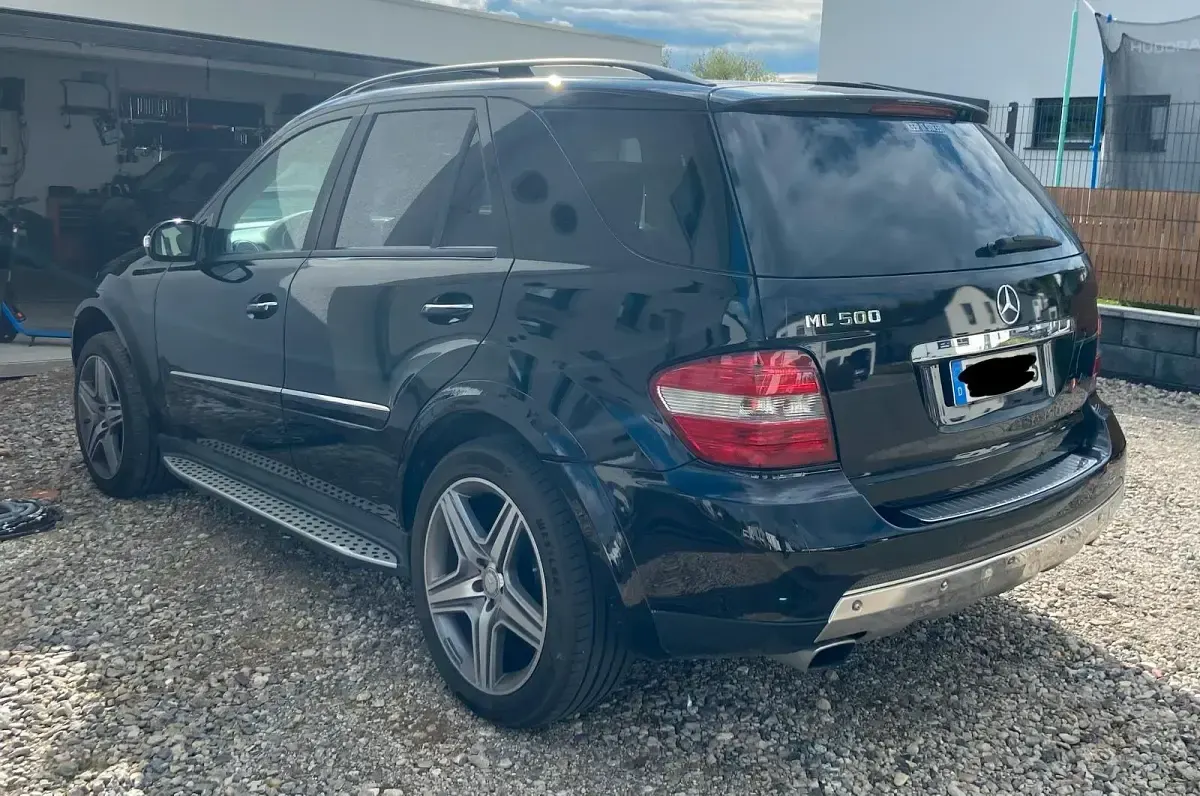 Gebraucht Mercedes ML500 306 PS (225 kW) 2005 Schwarz SUV