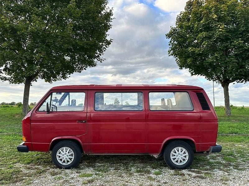 Rot Gebraucht 1987 VW T3 Van | 17.900 € - Bild 1/4