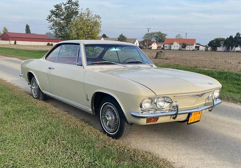 Beige Gebraucht 1965 Chevrolet Corvair | 14.900 € - Bild 1/4