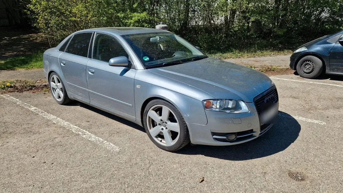 Gebraucht Audi A4 Sport 204 PS (150 kW) 2005 Grau Limousine