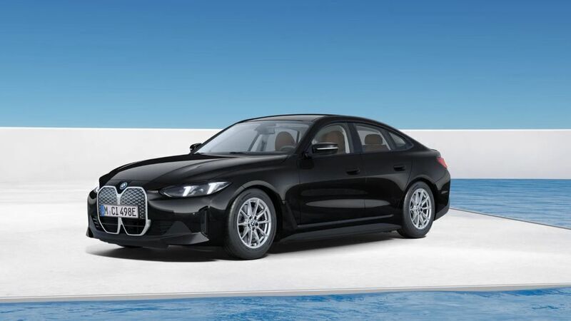 Schwarz uni Neu 2025 BMW i4 Sport Line Limousine | 45.249 € - Bild 1/4