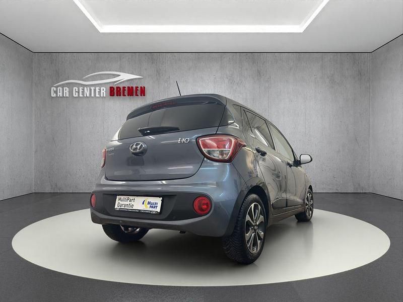 Gebraucht Hyundai i10 Passion Plus 87 PS (63 kW) 2018 Grau Kleinwagen