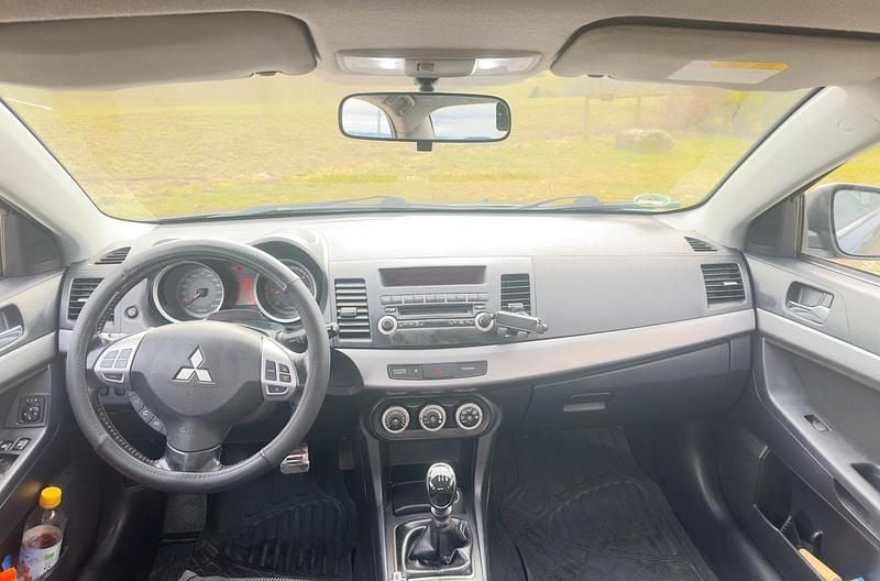 Gebraucht Mitsubishi Lancer Intense 140 PS (102 kW) 2009 Blau Limousine