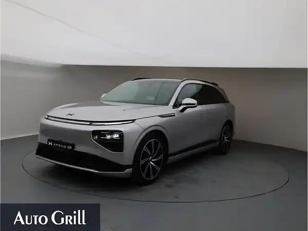 Gebraucht XPENG G9 AWD Performance 422 kW (575 PS) 2024 Frost silver SUV