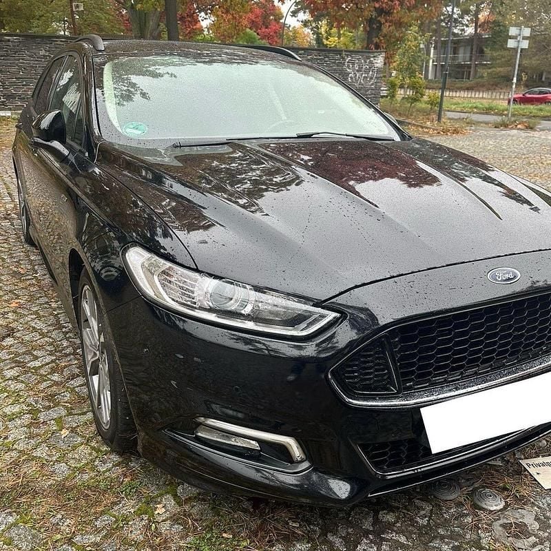 Schwarz Gebraucht 2017 Ford Mondeo ST-Line Kombi | 8.400 € (Guter Preis) - Bild 1/4