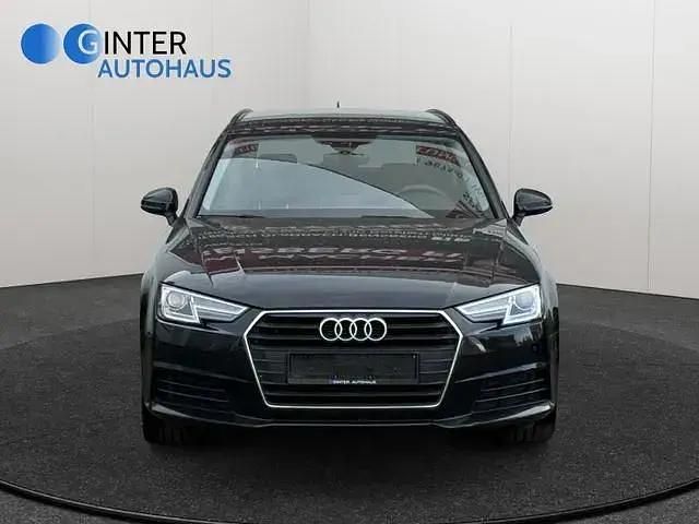 Second-hand Audi A4 Basis 190 CP (139 kW) 2016 Negru Berlinǎ