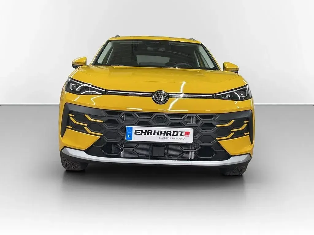 Neu VW T-Roc Style 116 PS (85 kW) 2026 Gelb SUV