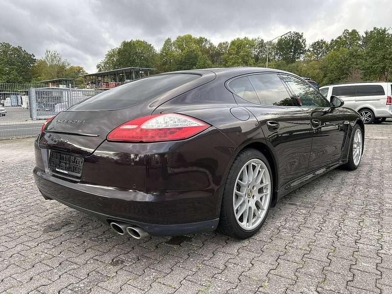 Gebraucht Porsche Panamera S 400 PS (294 kW) 2011 Braun Limousine