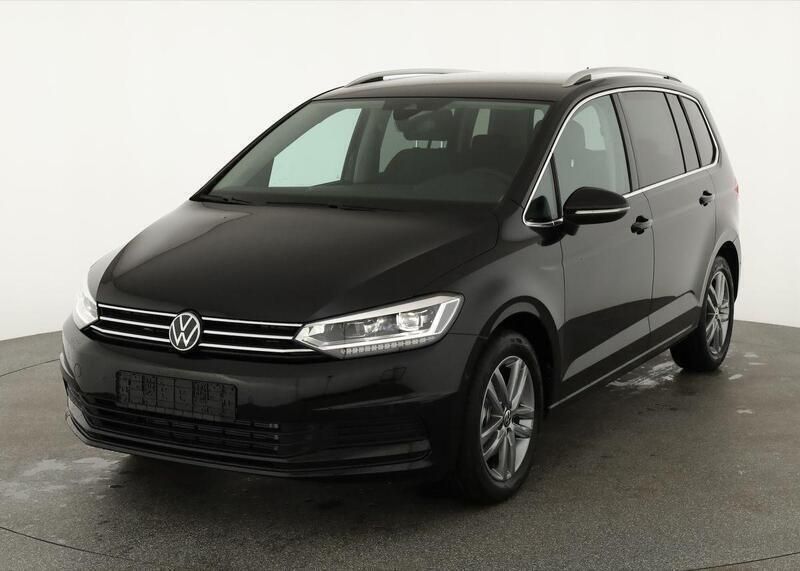 Deep black perleffekt Neu 2025 VW Touran Comfortline Van / Kleinbus | 36.995 € (Guter Preis) - Bild 1/3