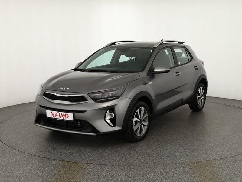 Neu Kia Stonic 101 PS (74 kW) 2025 Grau SUV