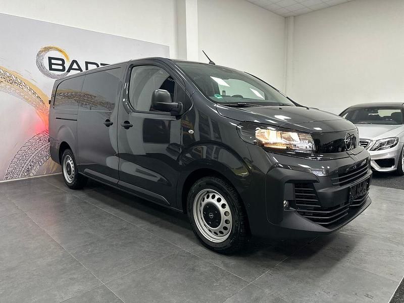 Grau Neu 2025 Opel Vivaro Edition Van | 30.900 € (Superpreis) - Bild 1/4